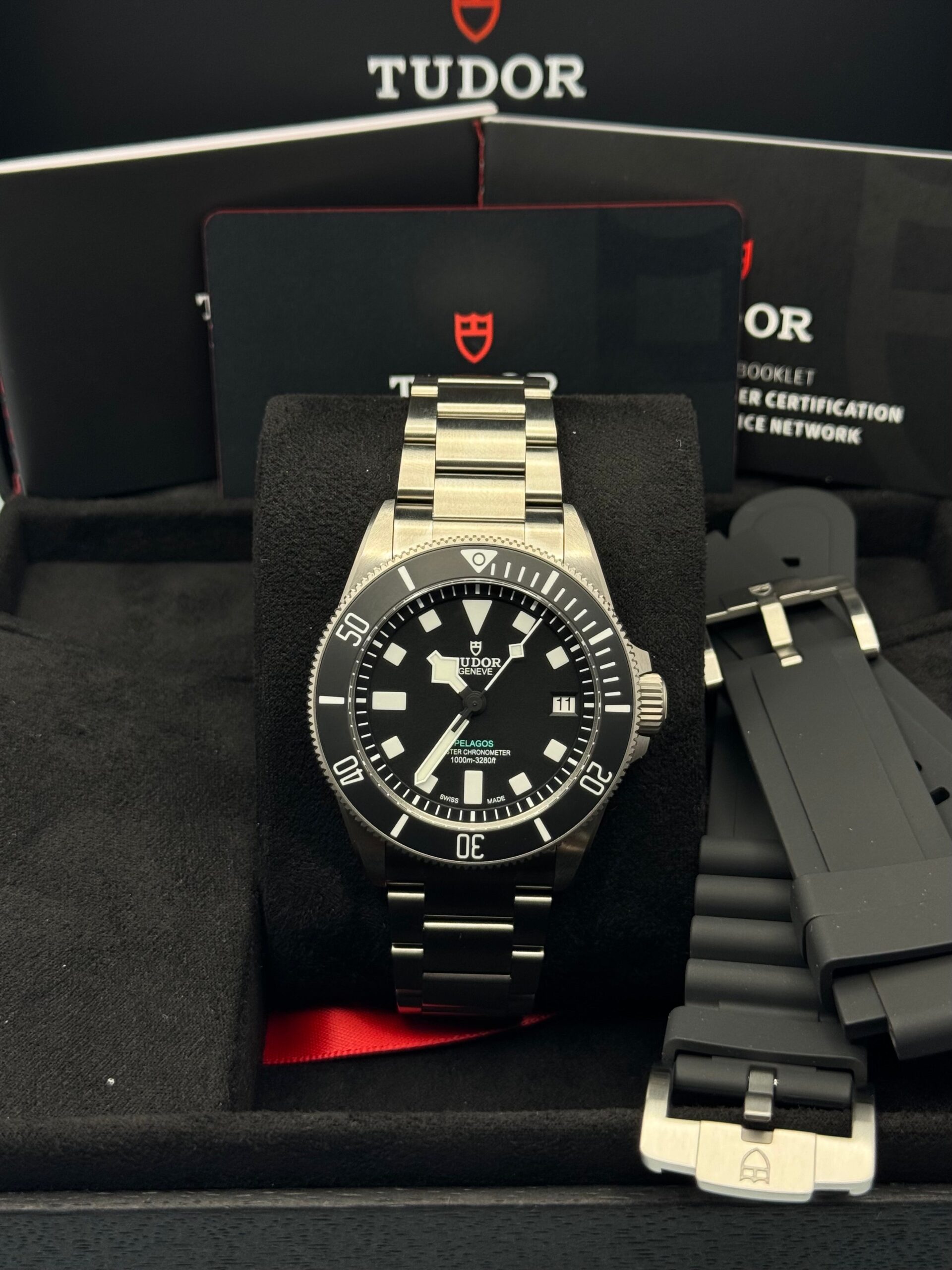 TUDOR_2543C1A7NU_1.jpg